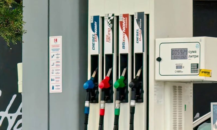 Горивата по бензиностанциите поскъпнаха