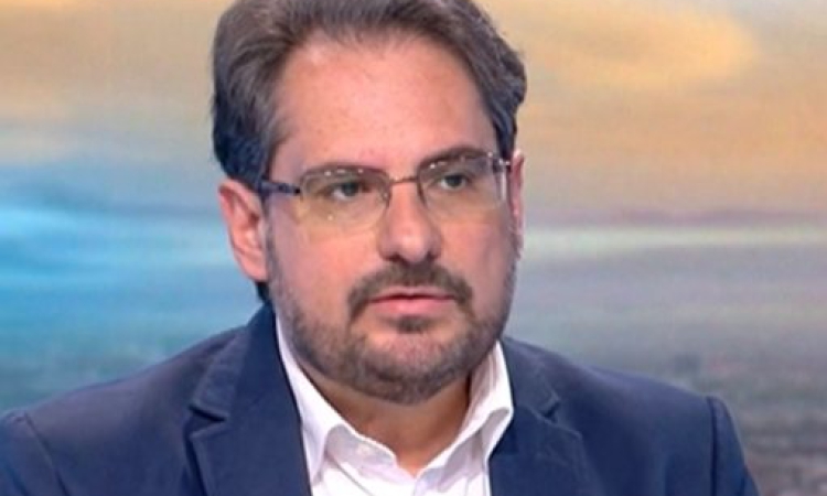 Смилов: Безобразно е лидерите да се крият!