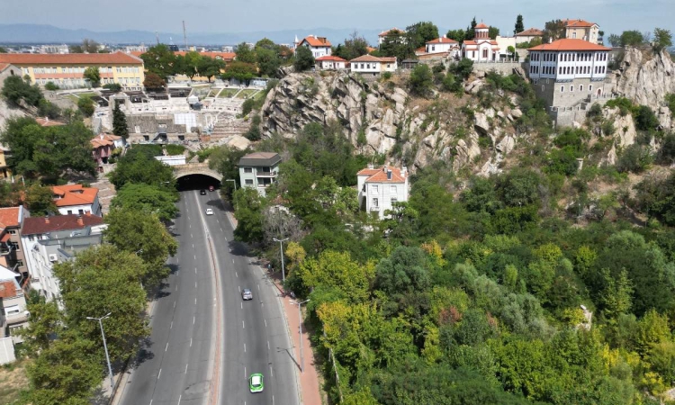 До минус 4° в началото на седмицата, валежи от дъжд и сняг