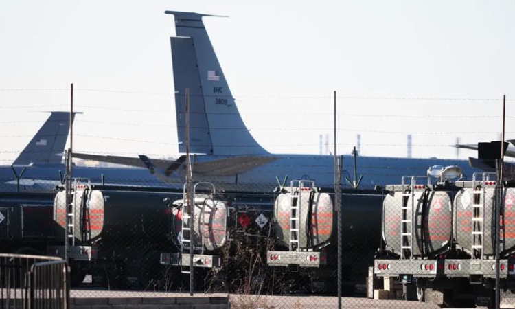 Иран с нота до България иска въздържане от подкрепа за САЩ и да изгоним US военните самолети от летище „Васил Левски“