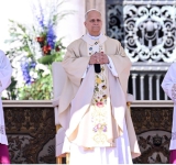 На първата си великденска литургия: Папа Лъв осъди войната в Иран