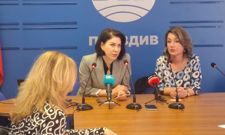 Преди абитуриентските балове: експерти съветват за безопасен избор на естетични процедури