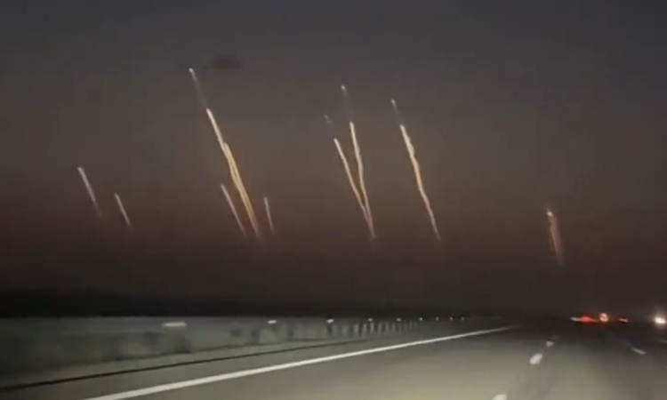 WSJ: Иран разполага с хиляди ракети и скрити пускови установки въпреки ударите