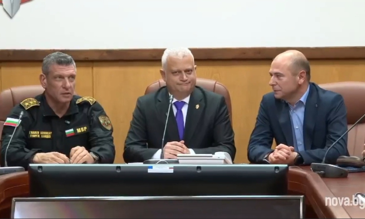 Емил Дечев обяви партиите, купували гласове на изборите