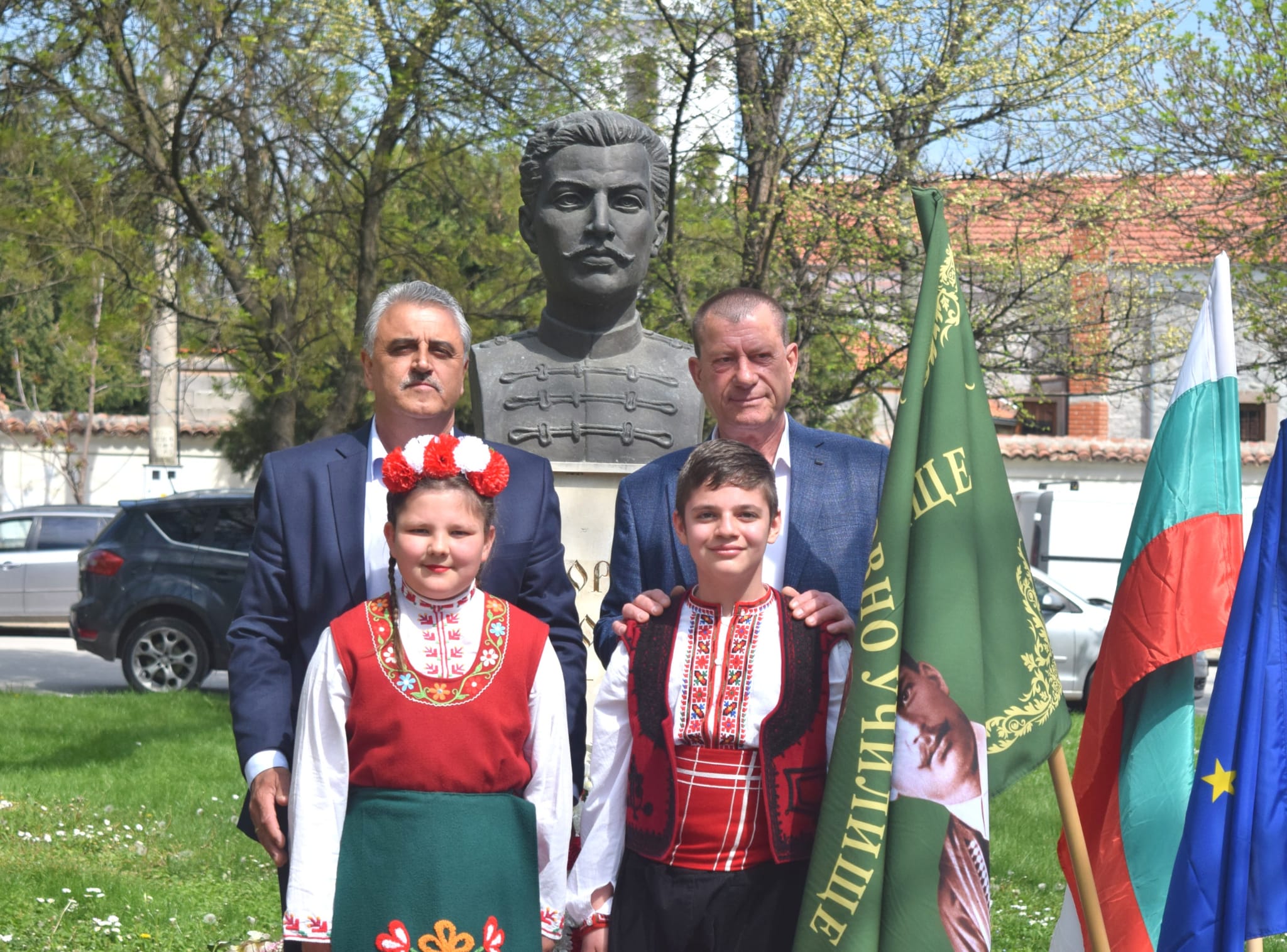 Деца пресъздадоха събитията от 1876 година в Бенковски 