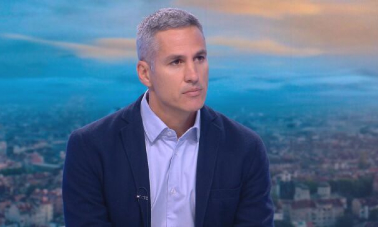 Гюров: Свободата вече не е „можем ли“, а „какво избрахме“