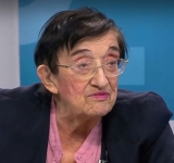 Мика Зайкова: Първо бих бръкнала в джоба на депутатите, а не на лекарите и полицаите
