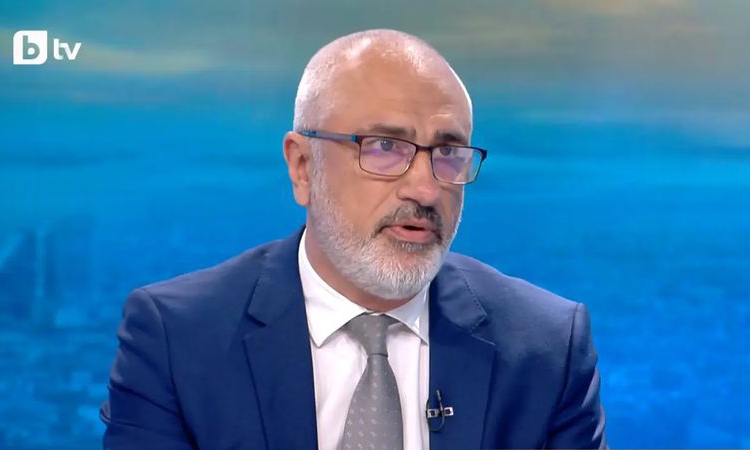 "Прогресивна България" предлагат да "заковат" депутатските заплати