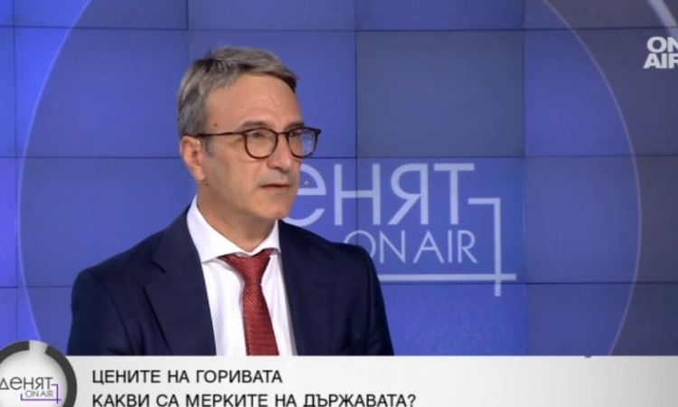 Трайков: Десетилетия наред печалбата на "Лукойл" се изсмукваше