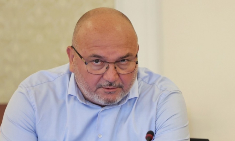 Любомир Дацов: Целият финансов свят знае вече, че ние вървим по надолнището