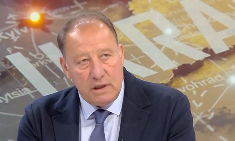 Ангел Найденов: За мен няма нищо изненадващо в позицията за помощта за Украйна на министър Стоянов
