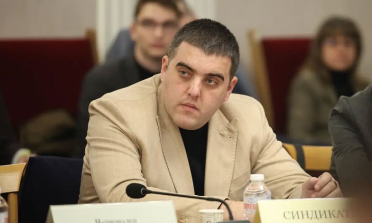 КНСБ: Чистачката плаща повече данъци и осигуровки от предприемача с 20 000 евро заплата