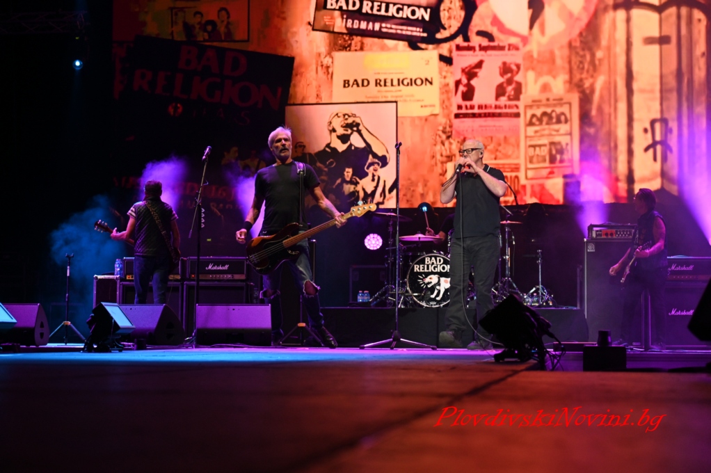 От Bad Religion до Helloween: три дни рок празник край Могилово
